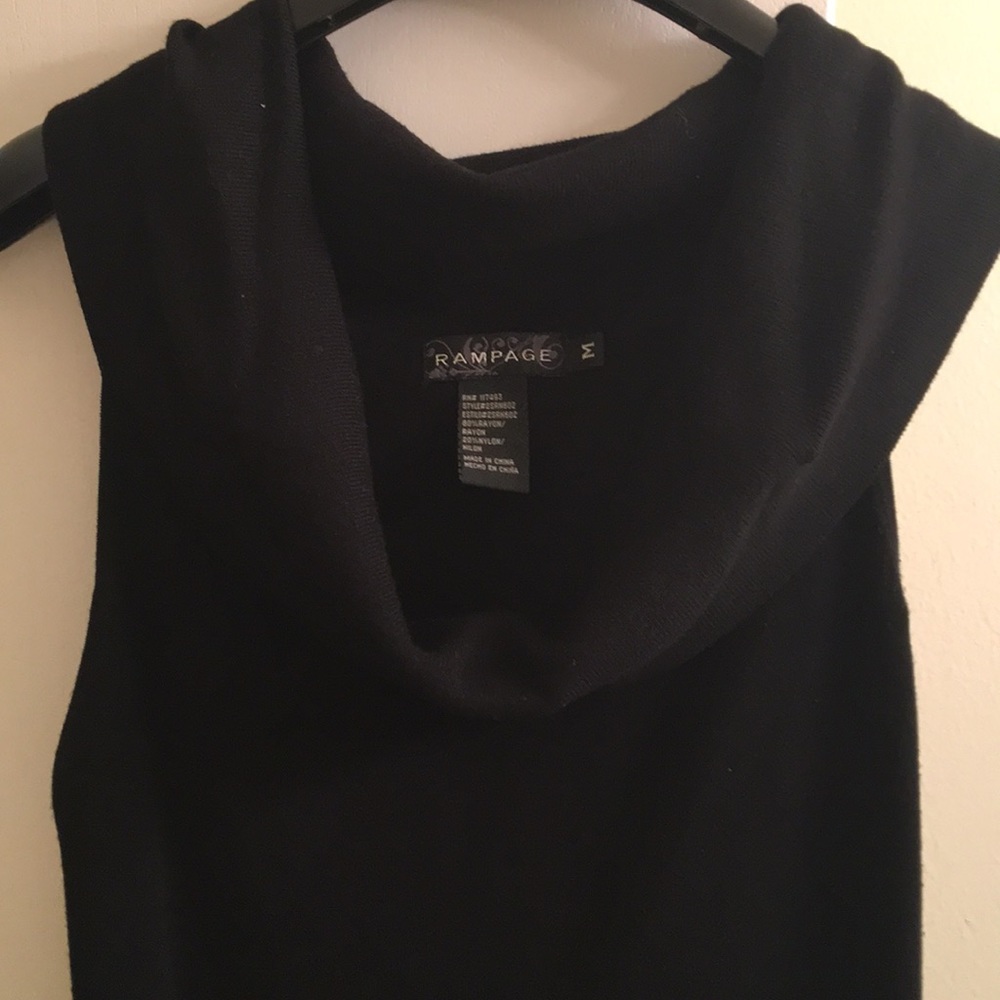 Dress - Picture 2 of 6